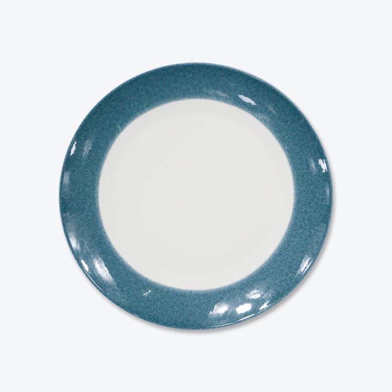 porcelain dinnerware