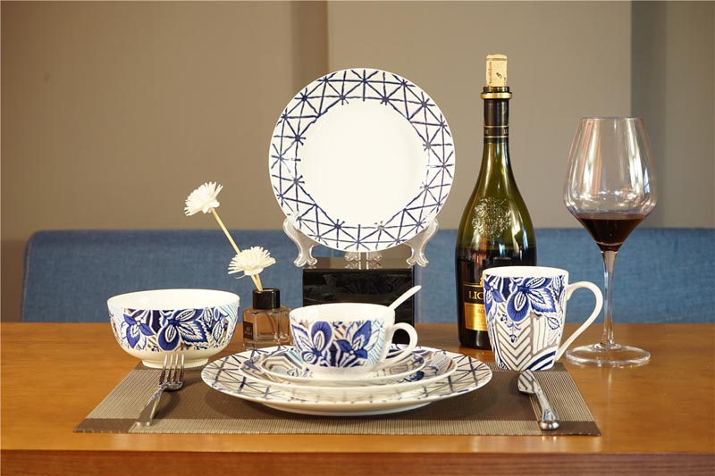 New bone china in-glaze dinner set