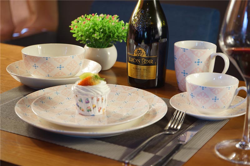 New bone china in-glaze dinner set