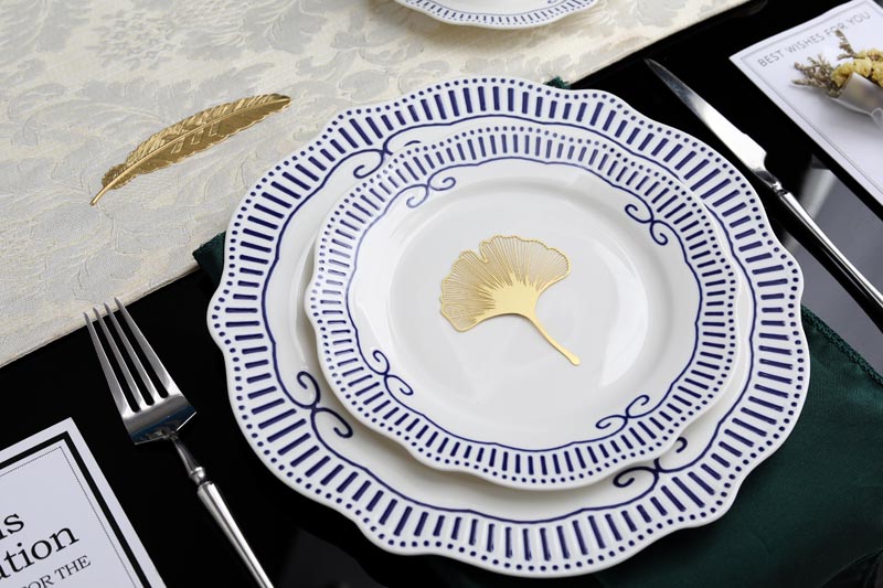 RAH-I0014 New Bone China In-glaze Dinner Set Lotus Shape with Classic Blue Decal 