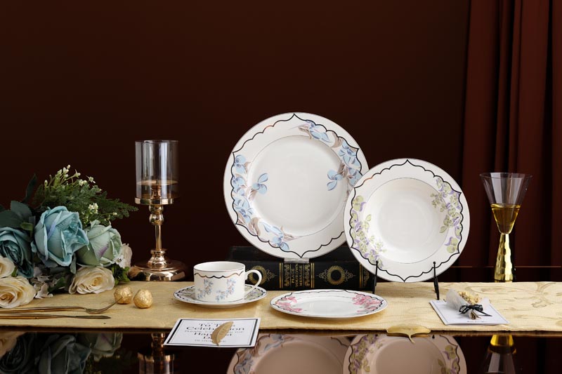 RAH-G0003 New Bone China Violets Gold Decal Dinnerware Set