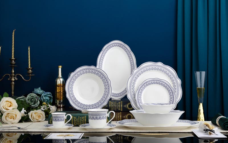 RAH-I0013 New Bone China In-glaze Lotus Shape Dinnerware Set with Modern Blue and White Porcelain Decal 