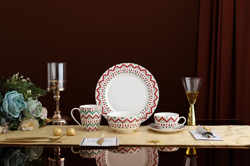 RAH-I0010 New Bone China In-glaze Dinner Set with Dark Red & Green Mosaic Decal