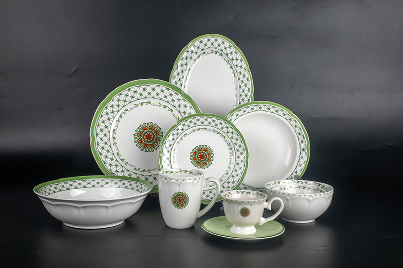 RAH2302001 Beautiful On Glaze Decal Porcelain Dinnerware Set 